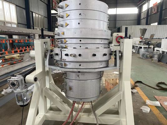 160-500mm 3 Schichten PET Plastikwasserschlauch, diemaschine HDPE Rohr-Verdrängungs-Linie machen