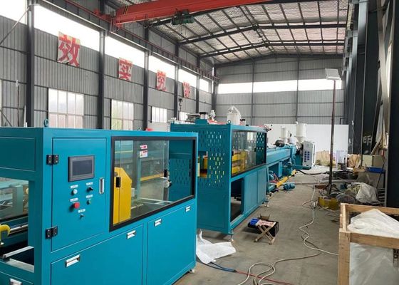 einzelne Schraube 320kg/H HDPE Rohr-Verdrängungs-Linie Wasserversorgungs-Rohr-Extruder-Maschine