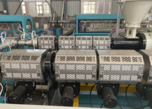 63mm Schraube PET Rohr-Extruder-Maschine Gasversorgungs-120-220kg/h einzelne