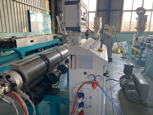 Rohr PVC-180-250kg/Hr, das Maschine konischen Doppelschneckenextruder herstellt