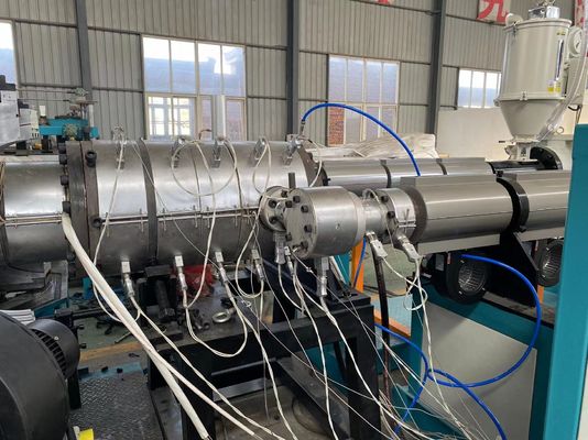 200mm - 400mm HDPE PET-pp. doppel-wandige gewölbte Rohr-Verdrängungs-Linie