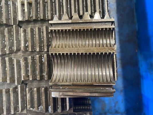 Einzelne Wand-elektrische gewölbte weiche Schlauch-Verdrängungs-Fertigungsstraße HDPE-PET-PVCs