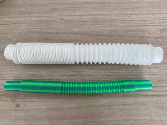 Wand-gewölbte Rohr-Maschinen-teleskopische Rohr-PlastikFertigungsstraße PET-PVCs einzelne