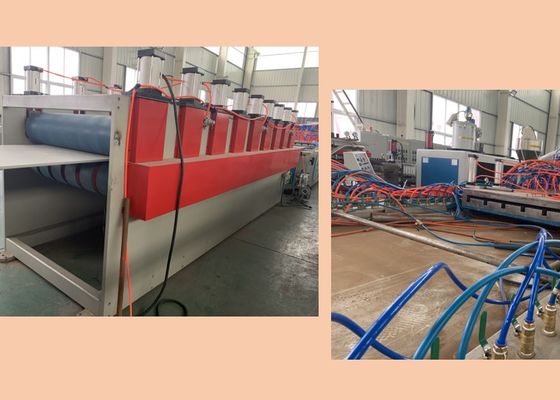 Pp. höhlen Querkunststoffplatte-VerdrängungLinienintegral-Art Extruder aus