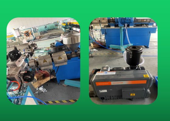 doppel-wandige gewölbte Rohr-Fertigungsstraße PVCs 2-3.5m/Min 250-300 kg/h