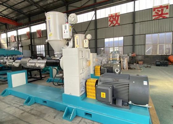 HDPE pp. 315mm gewellte Rohr-Verdrängungs-Linie, die Maschine herstellt