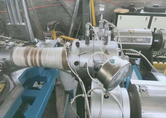 ABB-Bewegungsplastikschlauch, der Maschine für HDPE Rohr-Verdrängungs-Linie herstellt