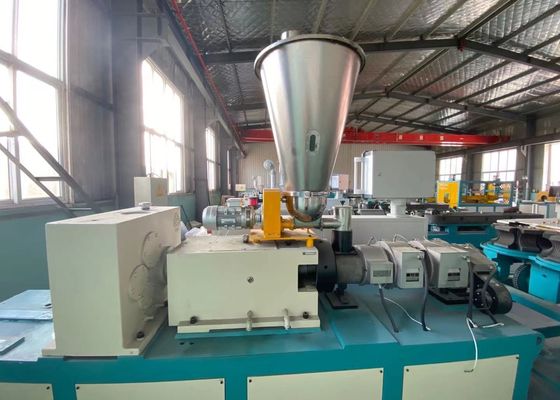 elektrisches Rohr 50-110mm konischer Doppelschneckenextruder PVCs