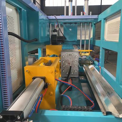 Konische Doppeldoppelschneckenextruder-Maschine automatisch für PVC-Rohr-Rohr-Rohr